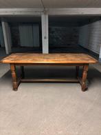 Table en bois, Enlèvement