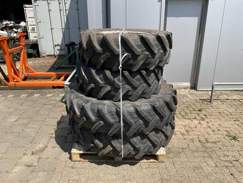 Pirelli / Barum Wielen set, Zakelijke goederen, Landbouw | Onderdelen | Banden, Velgen en Assen