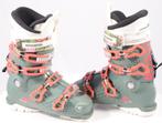 Chaussures de ski 36.5 37 EU pour femmes ROSSIGNOL