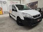 1. Peugeot Partner 1.6Bleuhdi - 3 Zitplaatsen - Trekhaak, Voorwielaandrijving, Stof, 4 cilinders, 1600 cc