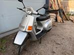 Vespa lx 200, Fietsen en Brommers, Snorfietsen en Snorscooters, Ophalen, Tweetakt, Zo goed als nieuw, Vespa