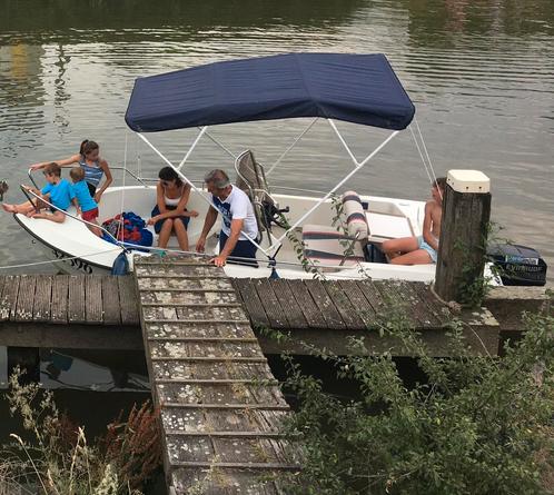 Fantastische consoleboot te koop, Watersport en Boten, Sloepen, Zo goed als nieuw, 50 tot 70 pk, 6 meter of meer, Buitenboordmotor