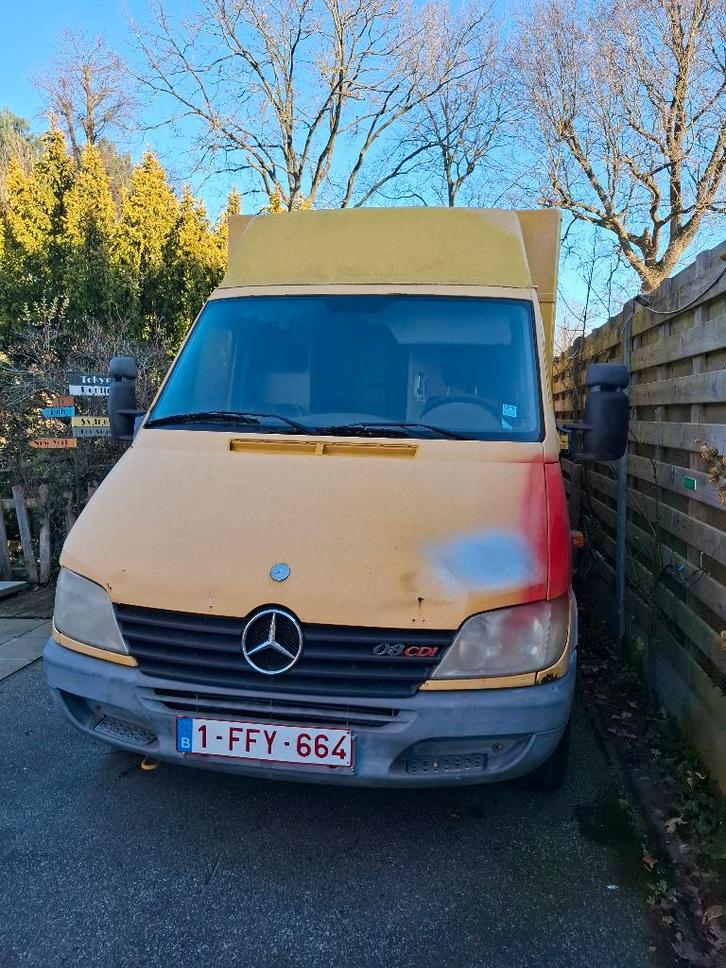 mercedes 308 CDI, Autos, Camionnettes & Utilitaires, Particulier, Mercedes-Benz, Diesel, Euro 4, 2 portes, Automatique, Autres couleurs