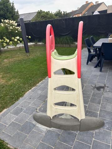 Glijbaan  beschikbaar voor biedingen