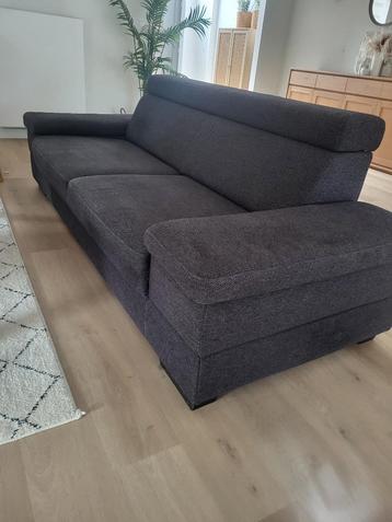 Zetel grijs 3 personen beschikbaar voor biedingen