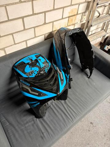 Piaggio zip sp kappenset + ledjes en luchtgaten voor lc beschikbaar voor biedingen