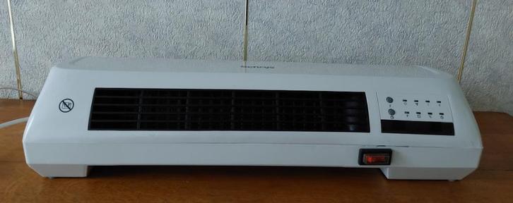 Luchtverhitter voor aan de muur, Doe-het-zelf en Bouw, Verwarming en Radiatoren, Zo goed als nieuw, Radiator, 800 watt of meer