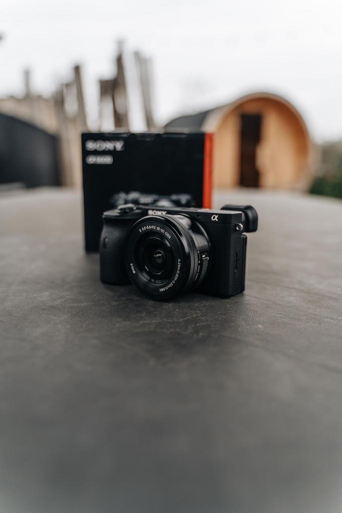 Sony A6600 + Kitlens 16-50 F3.5-5.6 PZ OSS, TV, Hi-fi & Vidéo, Appareils photo numériques, Comme neuf, Sony, Enlèvement ou Envoi