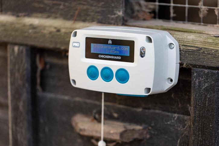 Chickenguard automatische kippenhokopener, Dieren en Toebehoren, Pluimvee | Toebehoren, Nieuw, Overige typen, Ophalen of Verzenden
