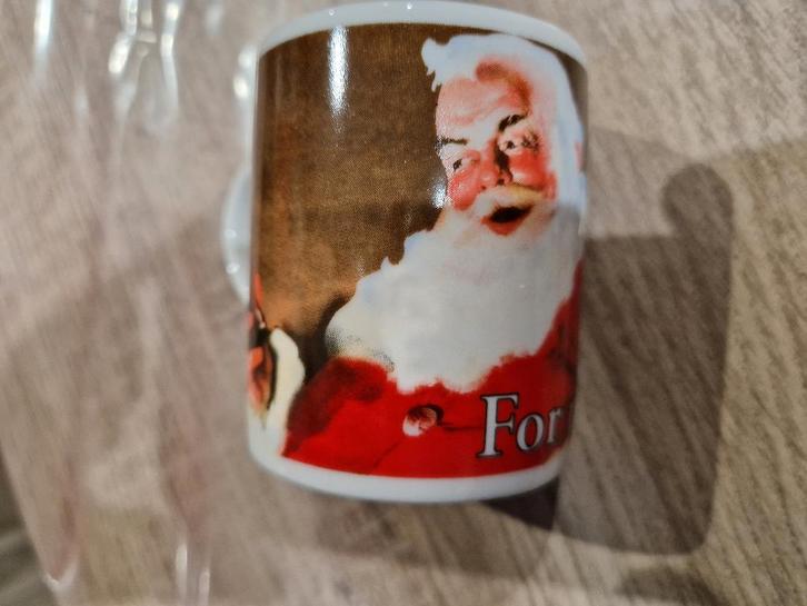 Petite tasse avec le père noël Coca Cola, Collections, Marques & Objets publicitaires, Neuf, Autres types, Enlèvement ou Envoi