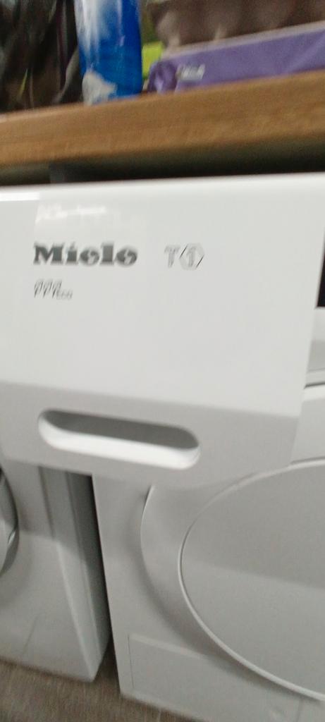 Sécheuse à condensation/pompe à chaleur Miele T1, Electroménager, Sèche-linge, Utilisé, À condensation, Chargeur frontal, 8 à 10 kg
