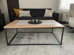 Salontafel massief eik, metaal onderstel, Huis en Inrichting, Tafels | Salontafels, Ophalen, 100 tot 150 cm, 50 tot 100 cm, Zo goed als nieuw
