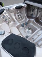 Gratis jacuzzi geleverd om te installeren, Ophalen of Verzenden, Zo goed als nieuw