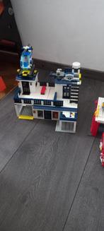 Police et caserne de pompiers Lego, Enlèvement ou Envoi, Utilisé, Lego