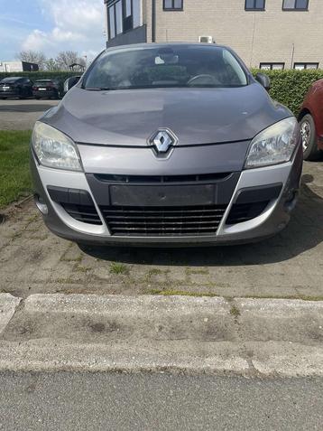 2x Renault megane, Auto's, Euro 5, Zwart, Leder, 1900 cc