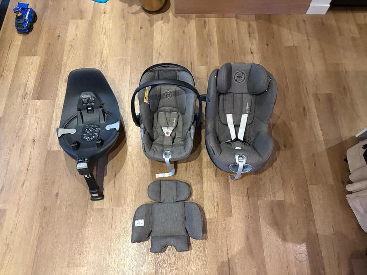 Autostoel Cybex, Kinderen en Baby's, Autostoeltjes, Zo goed als nieuw, Overige merken, Isofix, Verstelbare rugleuning, Slaapstand