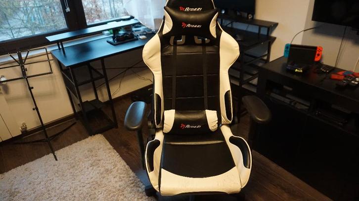 Gaming Stoel AROZZI, Huis en Inrichting, Bureaustoelen, Gebruikt, Bureaustoel, Wit, Gaming bureaustoel, Ophalen