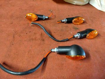 Pinklichten 12volt met lampjes ,motor of bromfiets beschikbaar voor biedingen