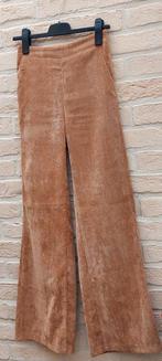 Broek maat xs Black &rose elastiek in taille, Kleding | Dames, Broeken en Pantalons, Ophalen of Verzenden, Zo goed als nieuw, Maat 34 (XS) of kleiner