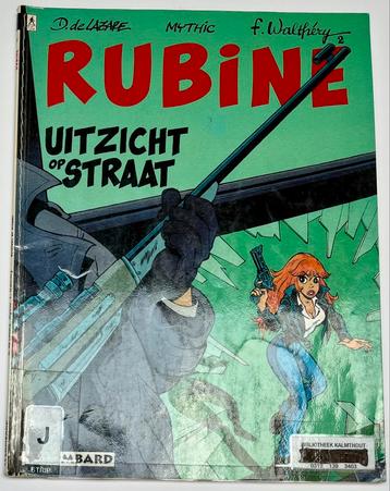 Rubine - Nr.2 - Uitzicht op straat - Gelezen staat beschikbaar voor biedingen