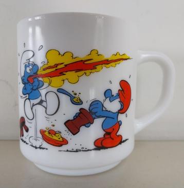 koffietas smurfen beschikbaar voor biedingen
