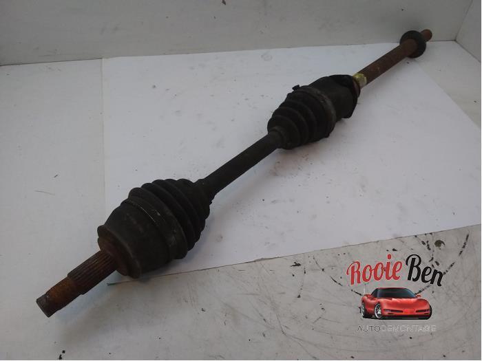 Aandrijfas rechts-voor van een Fiat Punto Grande, Auto-onderdelen, Remmen en Aandrijving, Fiat, Gebruikt, 3 maanden garantie, Ophalen of Verzenden
