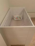 Babybed Bopita (incl. matras, hoezen, muskietennet,...), Ophalen, Zo goed als nieuw, Matras