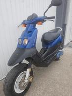 Scooter Peugeot tkr classe A, Fietsen en Brommers, Ophalen, Zo goed als nieuw