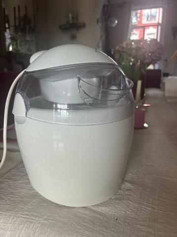 PHILIPS CUCINA ijsmachine beschikbaar voor biedingen