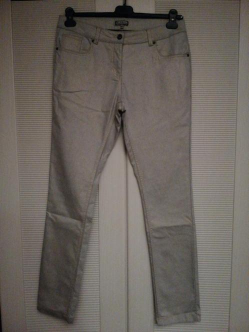 Pantalon argent taille 44, Vêtements | Femmes, Culottes & Pantalons, Neuf, Taille 42/44 (L), Gris, Longs, Enlèvement ou Envoi