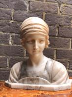 Buste de dame marbre et albatre............., Ophalen