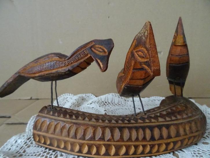 Houten beeld boomstam met vogels 32cm Afrikaans of Aziatisch, Antiek en Kunst, Kunst | Niet-Westerse kunst, Ophalen of Verzenden