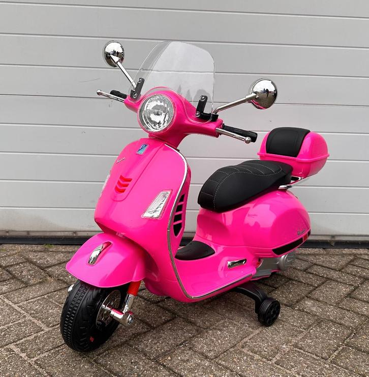 Kinder Scooter Vespa + windscherm en beautycase, 12V, Enfants & Bébés, Jouets | Extérieur | Véhicules & Draisiennes, Neuf, Enlèvement ou Envoi