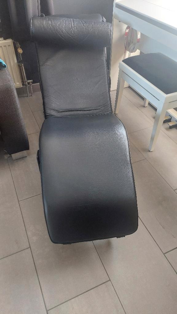 Ligzetel zwart - model Le Corbusier, Huis en Inrichting, Zetels | Zetels en Chaises Longues, Zo goed als nieuw, Eenpersoons, Minder dan 150 cm