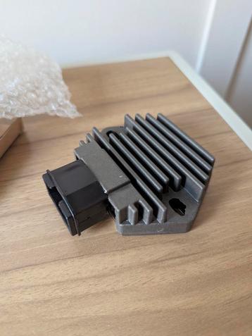 Voltage Regulator voor Honda VTR1000F beschikbaar voor biedingen