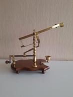 Wijn dekantierenmachine, Ophalen