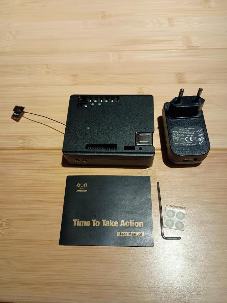 Lattepanda 2G ram 32G eMMC, Computers en Software, Desktop Pc's, Zo goed als nieuw, Minder dan 2 Ghz, Minder dan 4 GB, Ophalen of Verzenden