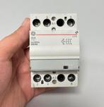 GENERAL ELECTRIC 40 A TRIPOLAIRE SANS CONTACTEUR 230 V AC DC, Enlèvement ou Envoi, Comme neuf