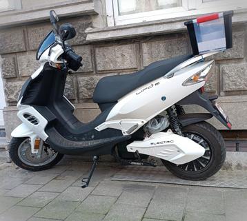 Scooter Elektrisch, Fietsen en Brommers, Ophalen, Gebruikt, Elektrisch, Klasse B (45 km/u)