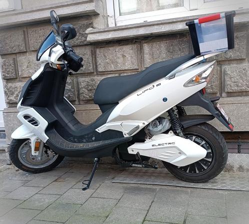 Scooter Elektrisch, Fietsen en Brommers, Scooters | Overige merken, Gebruikt, Klasse B (45 km/u), Elektrisch, Ophalen