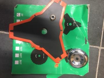 Lame pour coupe bordure beschikbaar voor biedingen