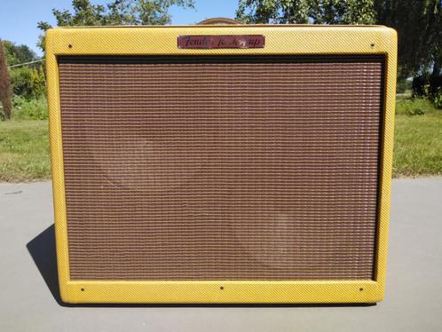 Fender '57 Tweed Twin custom low powered hand wired twin, Muziek en Instrumenten, Versterkers | Bas en Gitaar, Zo goed als nieuw