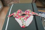 Bikini's 3 stuks mt S-M-L, Kleding | Dames, Badmode en Zwemkleding, Ophalen of Verzenden, Gedragen, Overige kleuren, Bikini