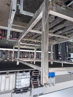 Inox tafel, Enlèvement