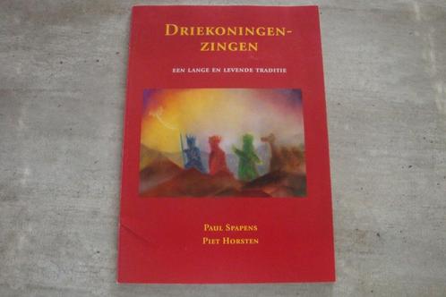 DRIEKONINGENZINGEN: EEN LANGE EN LEVENDE TRADITIE, Boeken, Politiek en Maatschappij, Gelezen, Ophalen of Verzenden