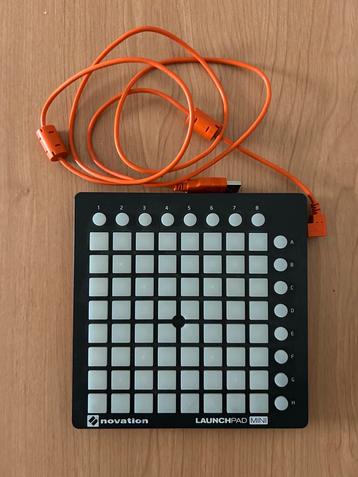 Novation launchpad mini, Enlèvement ou Envoi, Comme neuf