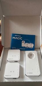 Devolo Magic 1 mini multiroomkit met wifi, Computers en Software, Ophalen of Verzenden, Gebruikt, Router