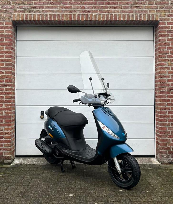 Piaggio Zip 50cc 4t b klasse *top staat* *5850 km*, Fietsen en Brommers, Scooters | Piaggio, Zo goed als nieuw, Zip, Klasse B (45 km/u)