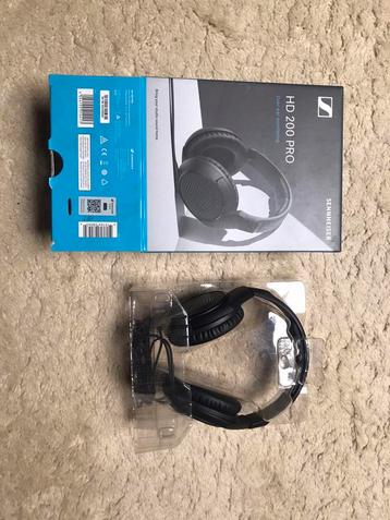 Sennheiser HD 200 PRO koptelefoon beschikbaar voor biedingen