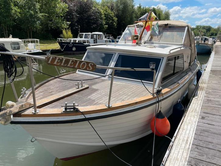 Boot te koop, Watersport en Boten, Motorboten en Motorjachten, Gebruikt, Hout, 6 tot 9 meter, Diesel, Binnenboordmotor, 30 tot 50 pk